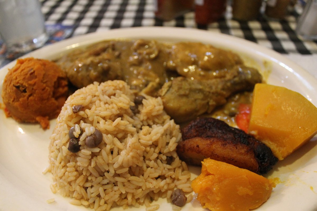 Curry chicken